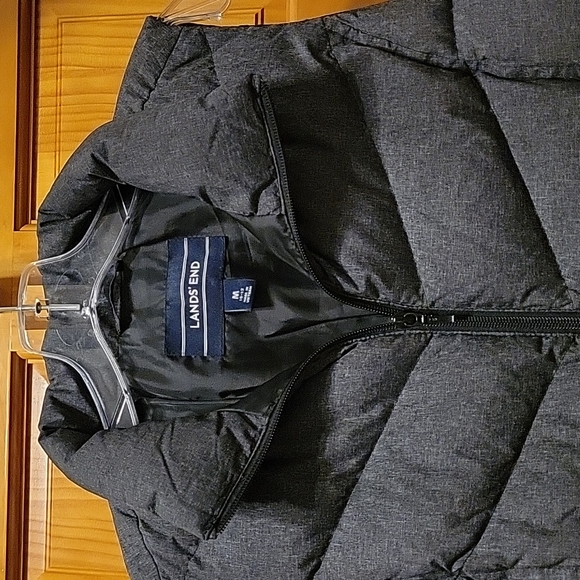 Lands End winter vest - Picture 3 of 7
